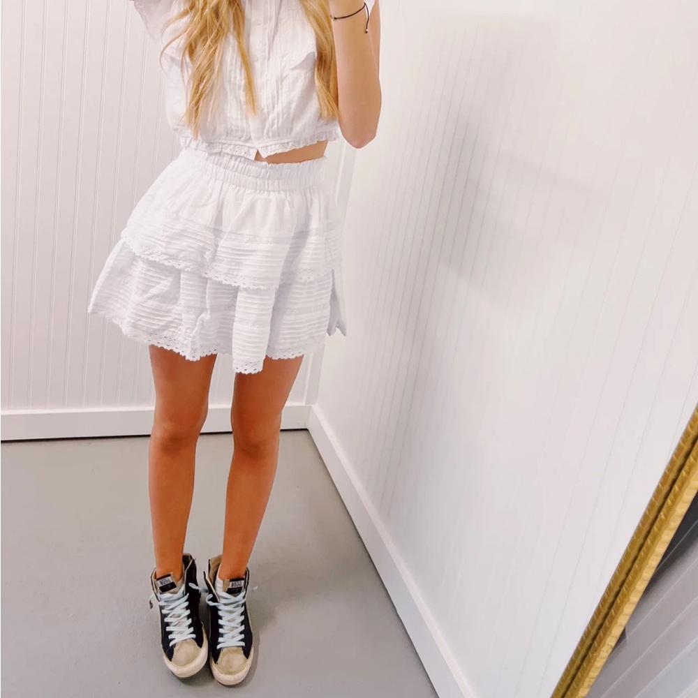 Triple Threads white skirt never worn
